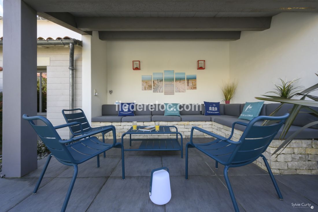 Photo 8 : PATIO d'une maison situ&eacute;e &agrave; Le Bois-Plage-en-R&eacute;, &icirc;le de R&eacute;.
