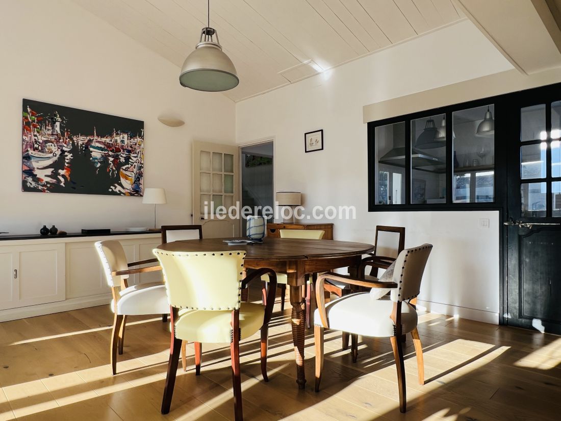 Photo 9 : NC d'une maison situ&eacute;e &agrave; Saint-Martin-de-R&eacute;, &icirc;le de R&eacute;.