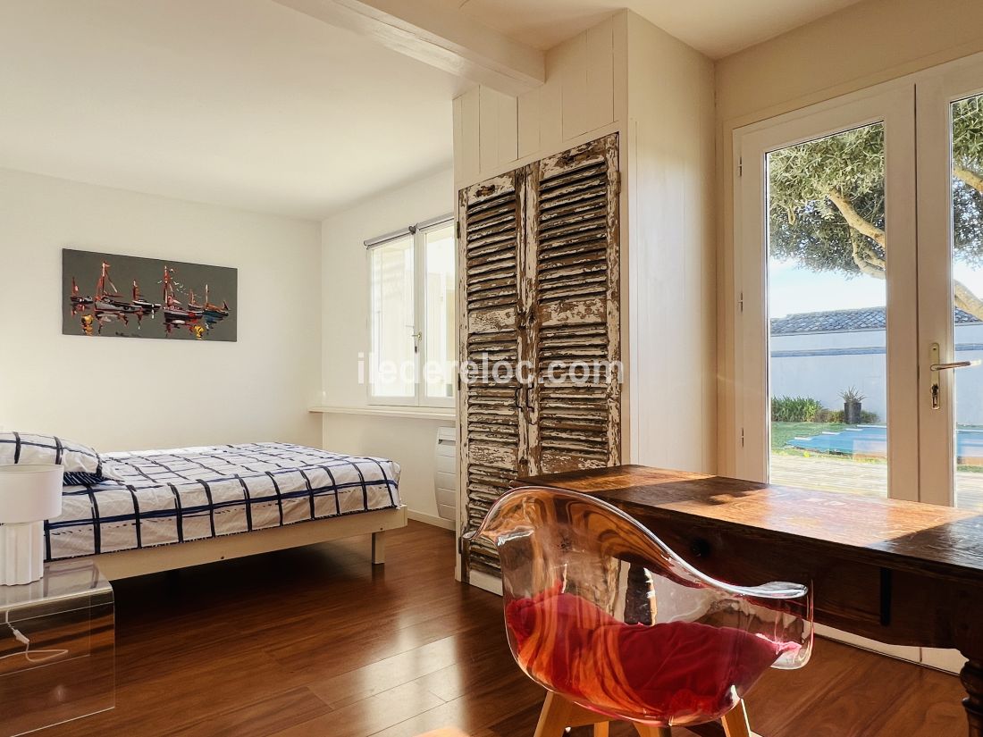 Photo 12 : NC d'une maison situ&eacute;e &agrave; Saint-Martin-de-R&eacute;, &icirc;le de R&eacute;.