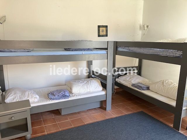 Photo 13 : CHAMBRE d'une maison situ&eacute;e &agrave; La Couarde-sur-mer, &icirc;le de R&eacute;.