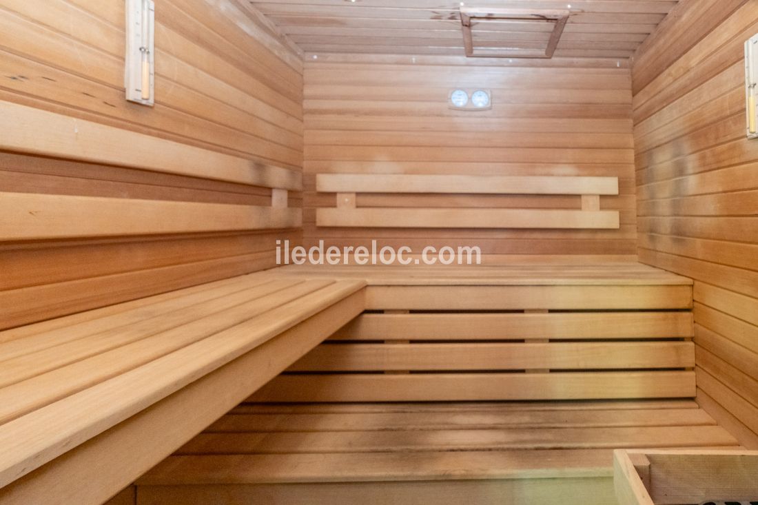 Photo 15 : NC d'une maison situ&eacute;e &agrave; Sainte-Marie-de-R&eacute;, &icirc;le de R&eacute;.