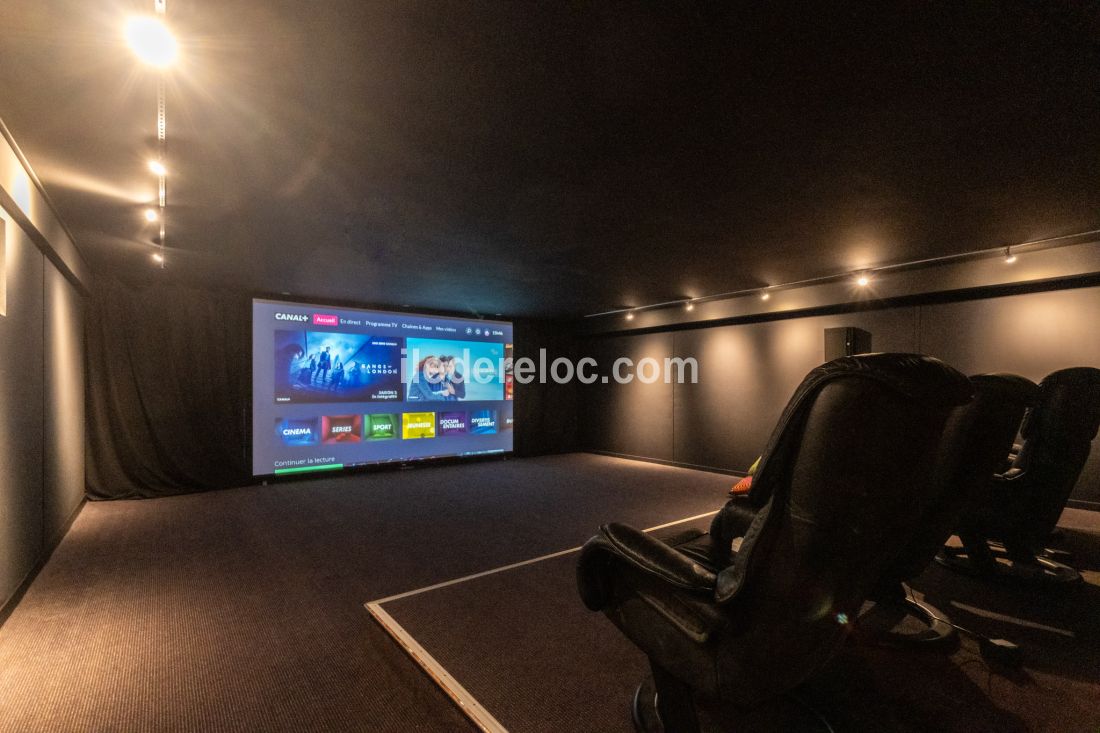 Photo 9 : NC d'une maison situ&eacute;e &agrave; Sainte-Marie-de-R&eacute;, &icirc;le de R&eacute;.