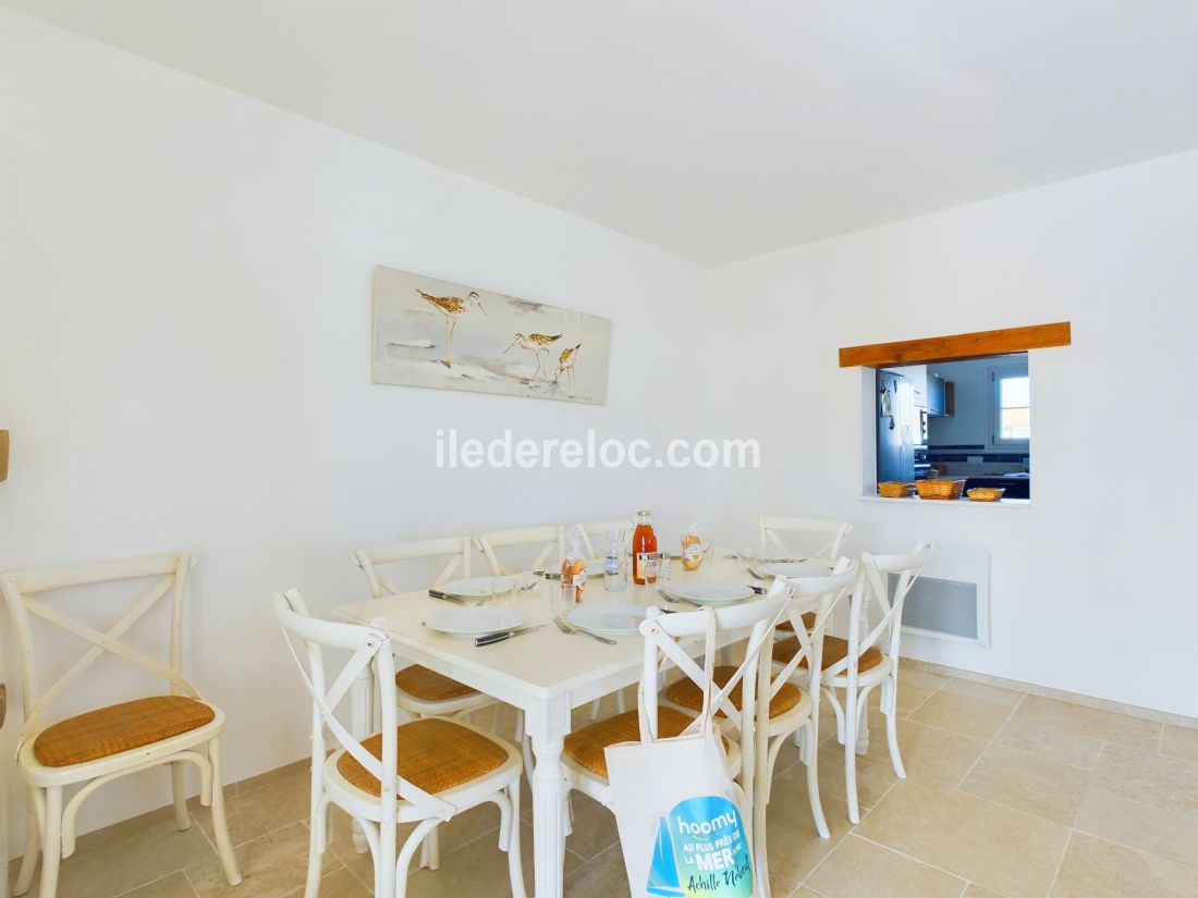 Photo 7 : SEJOUR d'une maison situ&eacute;e &agrave; Saint-Cl&eacute;ment-des-Baleines, &icirc;le de R&eacute;.