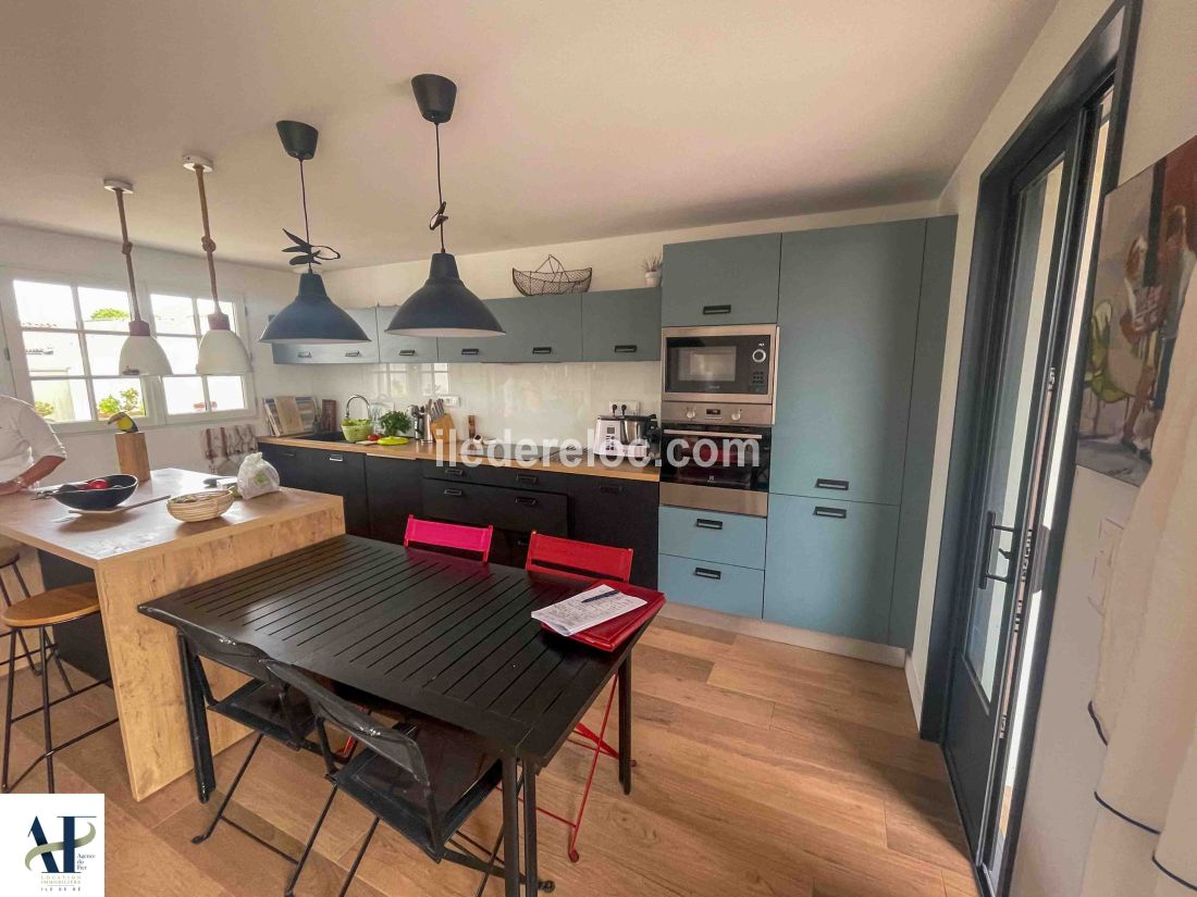 Photo 4 : NC d'une maison situ&eacute;e &agrave; Saint-Cl&eacute;ment-des-Baleines, &icirc;le de R&eacute;.