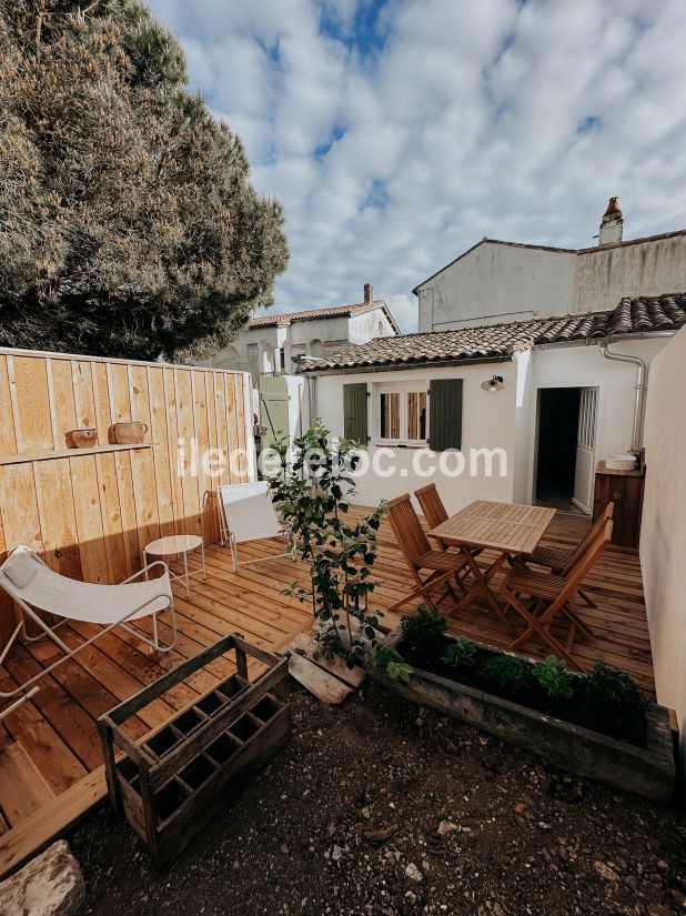 Photo 17 : TERRASSE d'une maison situ&eacute;e &agrave; Loix, &icirc;le de R&eacute;.