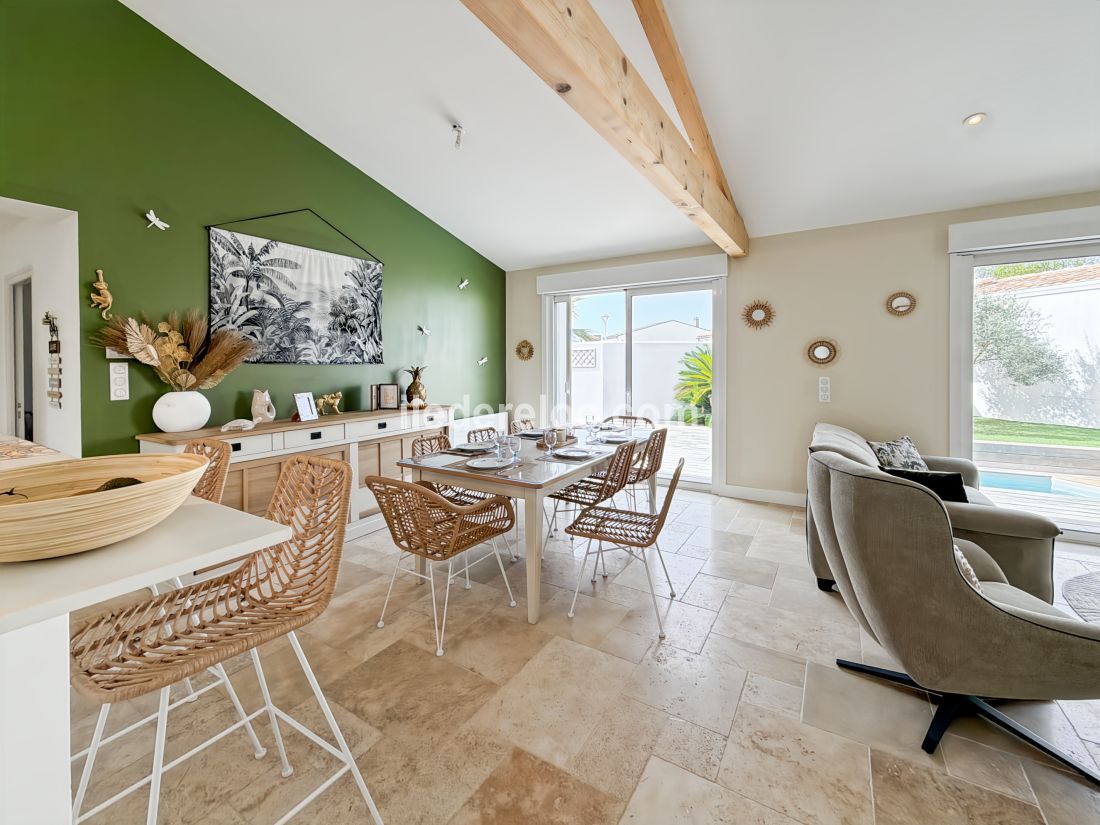 Photo 4 : NC d'une maison situ&eacute;e &agrave; Sainte-Marie-de-R&eacute;, &icirc;le de R&eacute;.