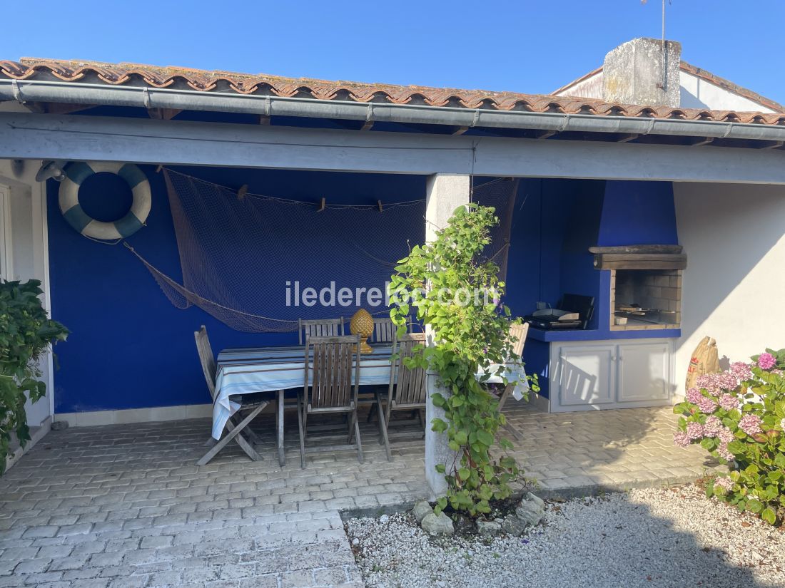 Photo 4 : NC d'une maison situ&eacute;e &agrave; Ars en R&eacute;, &icirc;le de R&eacute;.