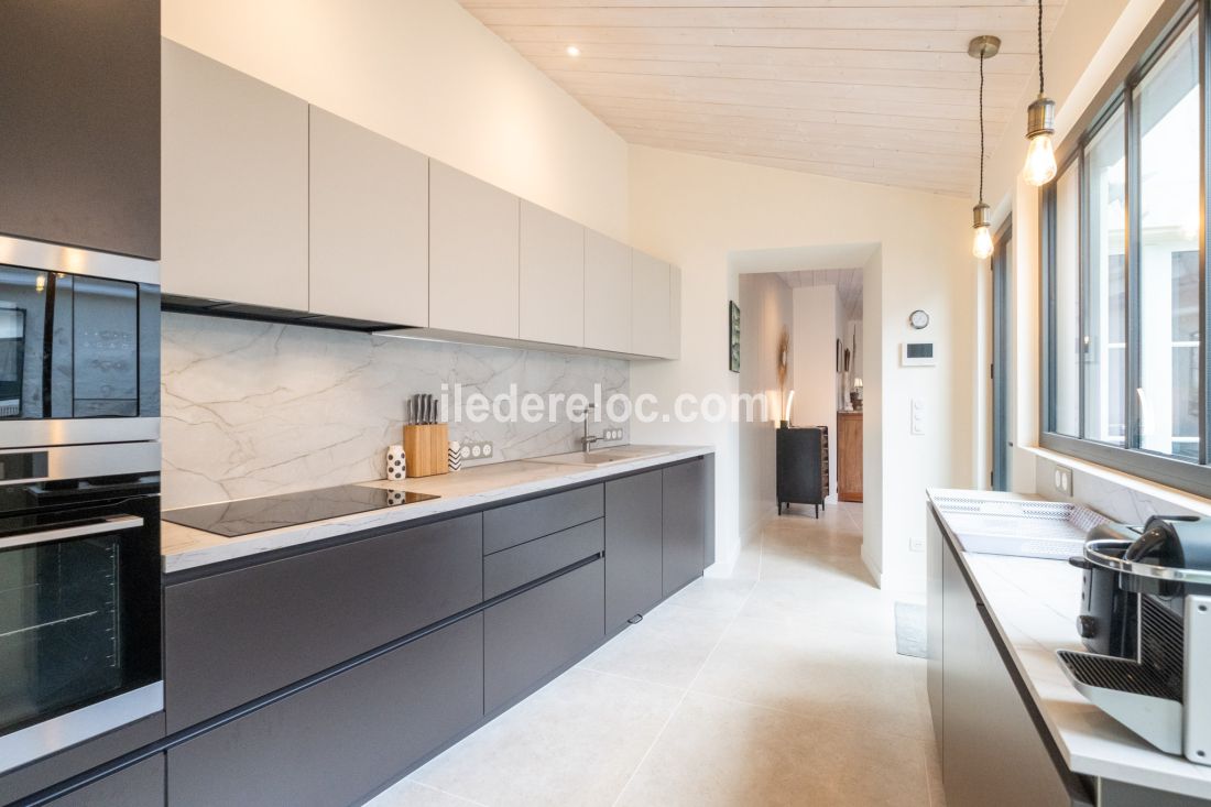 Photo 6 : NC d'une maison situ&eacute;e &agrave; Saint-Martin-de-R&eacute;, &icirc;le de R&eacute;.