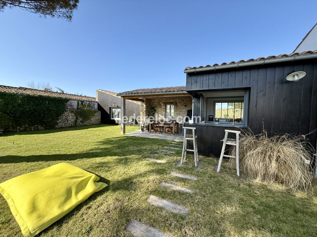 Photo 6 : NC d'une maison situ&eacute;e &agrave; Sainte-Marie-de-R&eacute;, &icirc;le de R&eacute;.