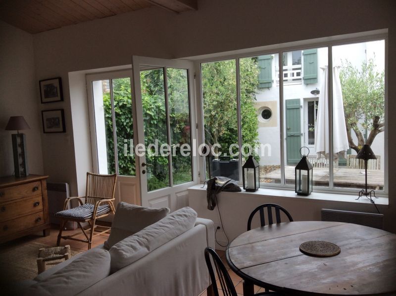 Photo 5 : NC d'une maison situ&eacute;e &agrave; Les Portes-en-R&eacute;, &icirc;le de R&eacute;.