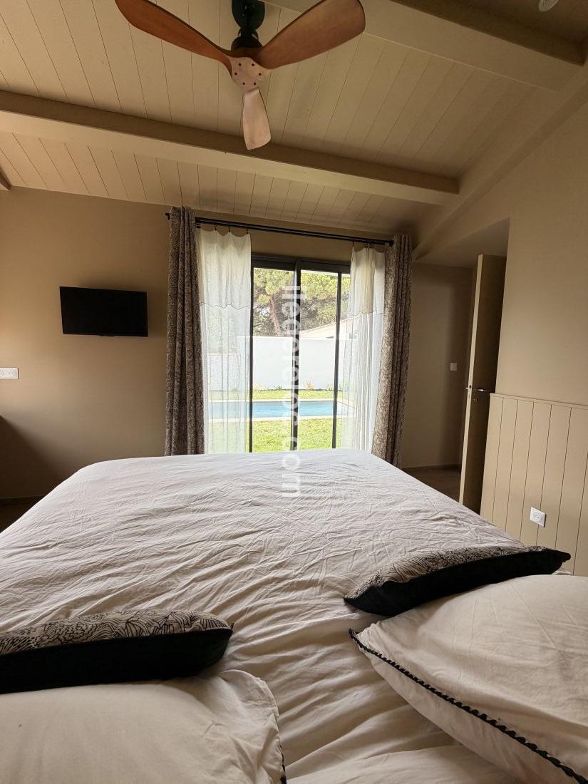 Photo 15 : NC d'une maison situ&eacute;e &agrave; Le Bois-Plage-en-R&eacute;, &icirc;le de R&eacute;.
