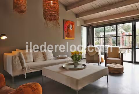 Photo 4 : NC d'une maison situ&eacute;e &agrave; Le Bois-Plage-en-R&eacute;, &icirc;le de R&eacute;.