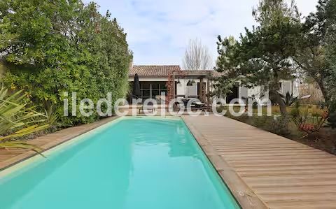 Photo 49 : NC d'une maison situ&eacute;e &agrave; Le Bois-Plage-en-R&eacute;, &icirc;le de R&eacute;.