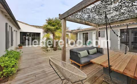 Photo 54 : NC d'une maison situ&eacute;e &agrave; Le Bois-Plage-en-R&eacute;, &icirc;le de R&eacute;.