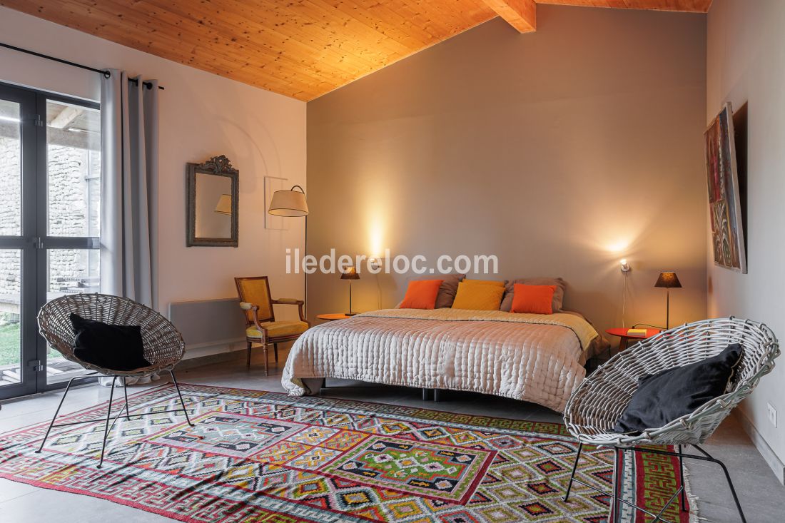 Photo 29 : CHAMBRE d'une maison situ&eacute;e &agrave; Le Bois-Plage-en-R&eacute;, &icirc;le de R&eacute;.