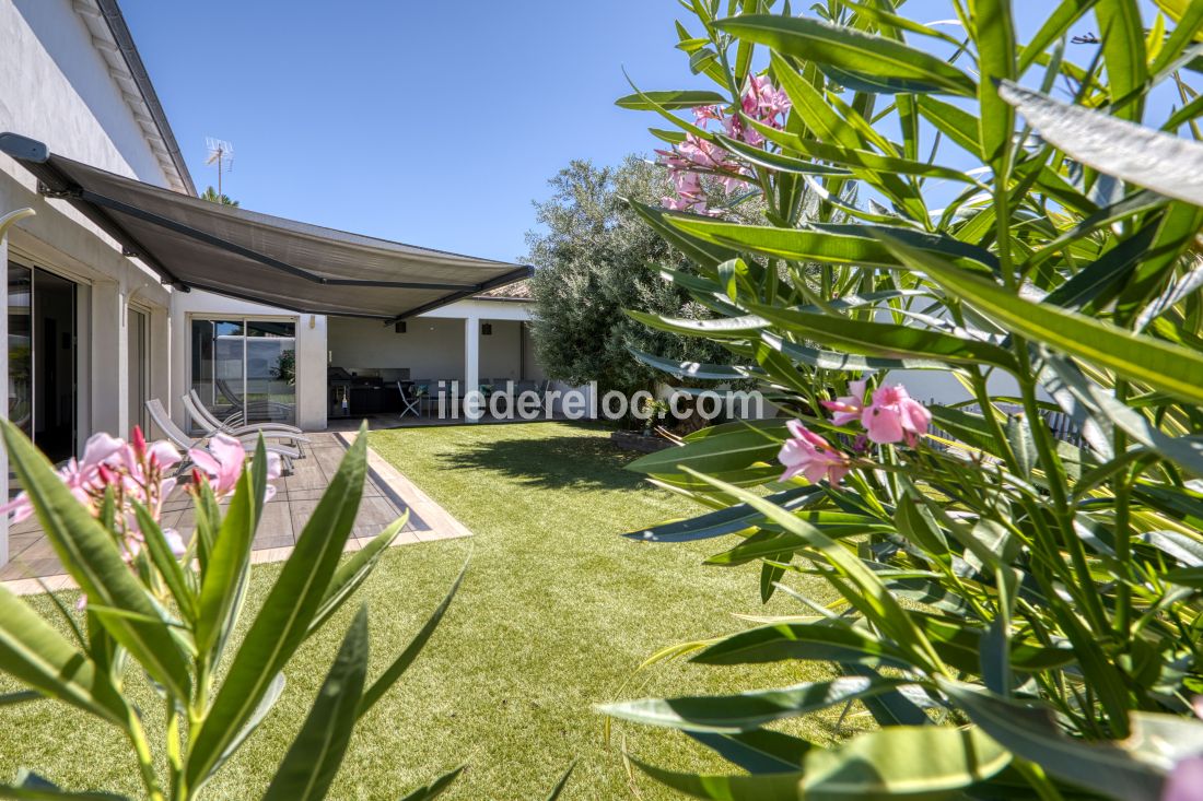 Photo 4 : NC d'une maison situ&eacute;e &agrave; Saint-Martin-de-R&eacute;, &icirc;le de R&eacute;.