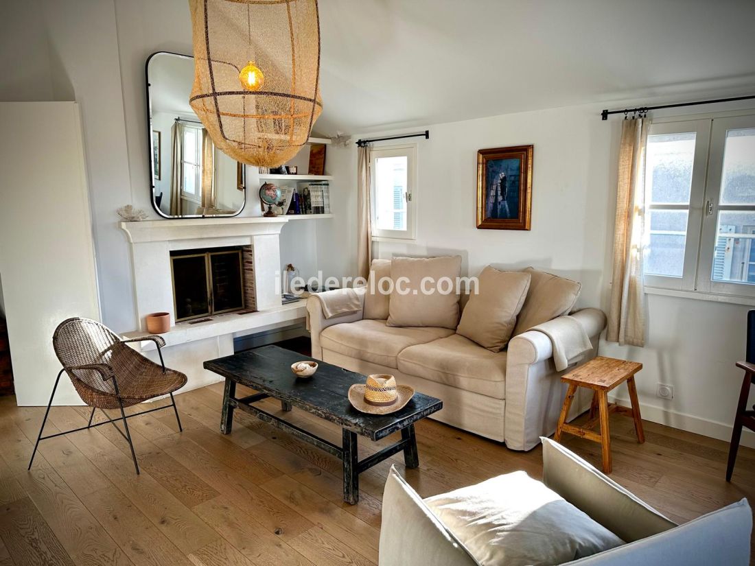 Photo 6 : NC d'une maison situ&eacute;e &agrave; Saint-Martin-de-R&eacute;, &icirc;le de R&eacute;.