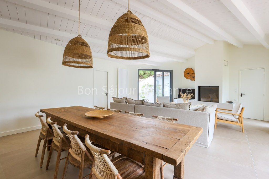 Photo 16 : NC d'une maison situ&eacute;e &agrave; Le Bois-Plage-en-R&eacute;, &icirc;le de R&eacute;.