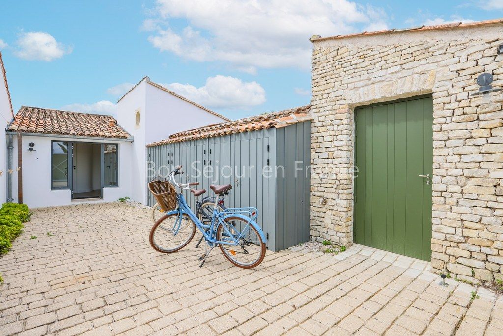 Photo 14 : NC d'une maison situ&eacute;e &agrave; Le Bois-Plage-en-R&eacute;, &icirc;le de R&eacute;.