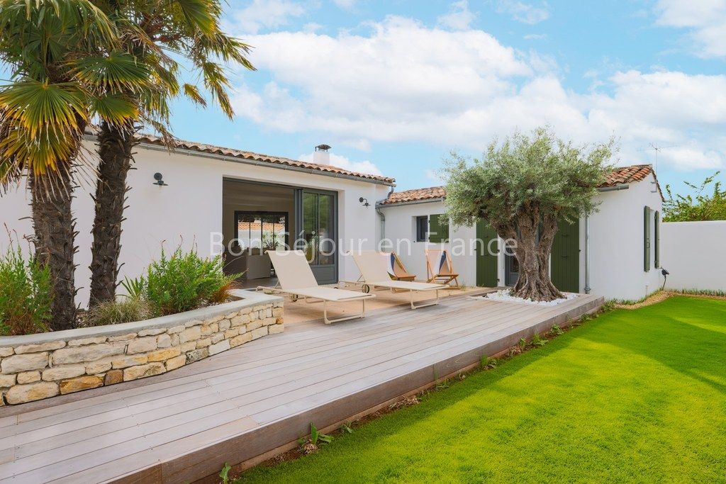 Photo 4 : NC d'une maison situ&eacute;e &agrave; Le Bois-Plage-en-R&eacute;, &icirc;le de R&eacute;.