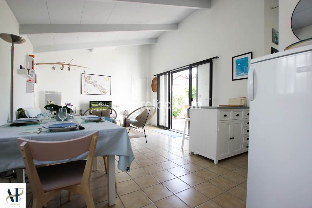 Photo 4 : NC d'une maison situ&eacute;e &agrave; Les Portes-en-R&eacute;, &icirc;le de R&eacute;.