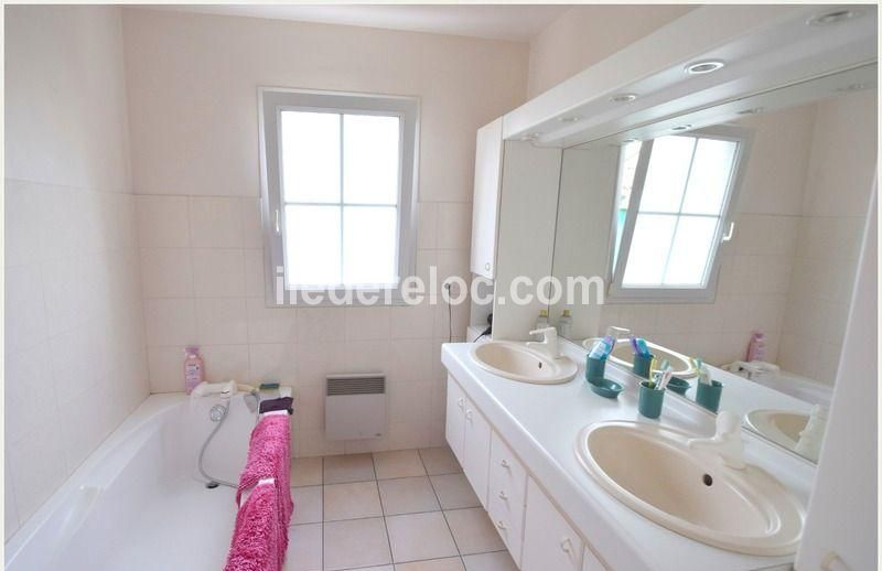 Photo 11 : NC d'une maison situ&eacute;e &agrave; Saint-Martin-de-R&eacute;, &icirc;le de R&eacute;.