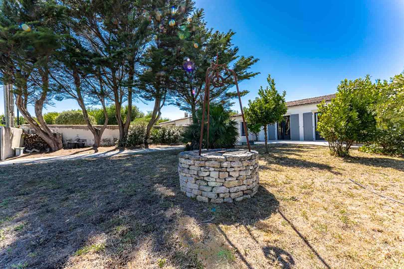Photo 18 :  d'une maison situ&eacute;e &agrave; Saint-Cl&eacute;ment-des-Baleines, &icirc;le de R&eacute;.