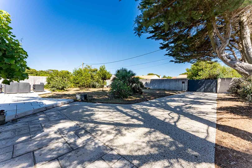 Photo 21 :  d'une maison situ&eacute;e &agrave; Saint-Cl&eacute;ment-des-Baleines, &icirc;le de R&eacute;.
