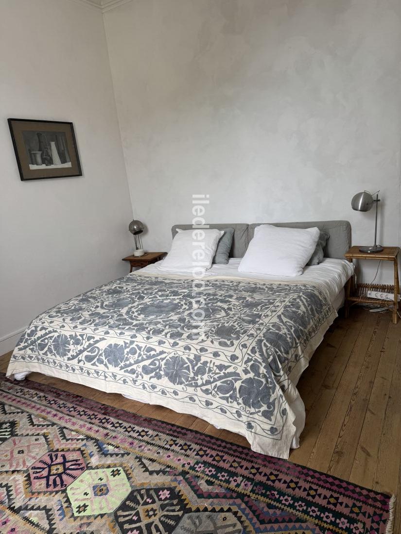 Photo 10 : CHAMBRE d'une maison situ&eacute;e &agrave; La Couarde-sur-mer, &icirc;le de R&eacute;.