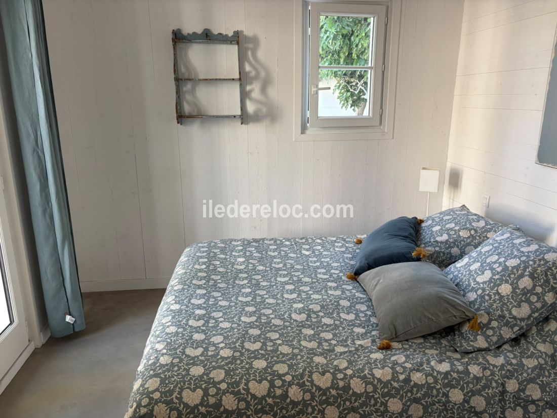 Photo 14 : NC d'une maison situ&eacute;e &agrave; Ars en R&eacute;, &icirc;le de R&eacute;.