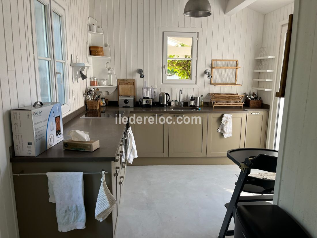 Photo 5 : NC d'une maison situ&eacute;e &agrave; Ars en R&eacute;, &icirc;le de R&eacute;.
