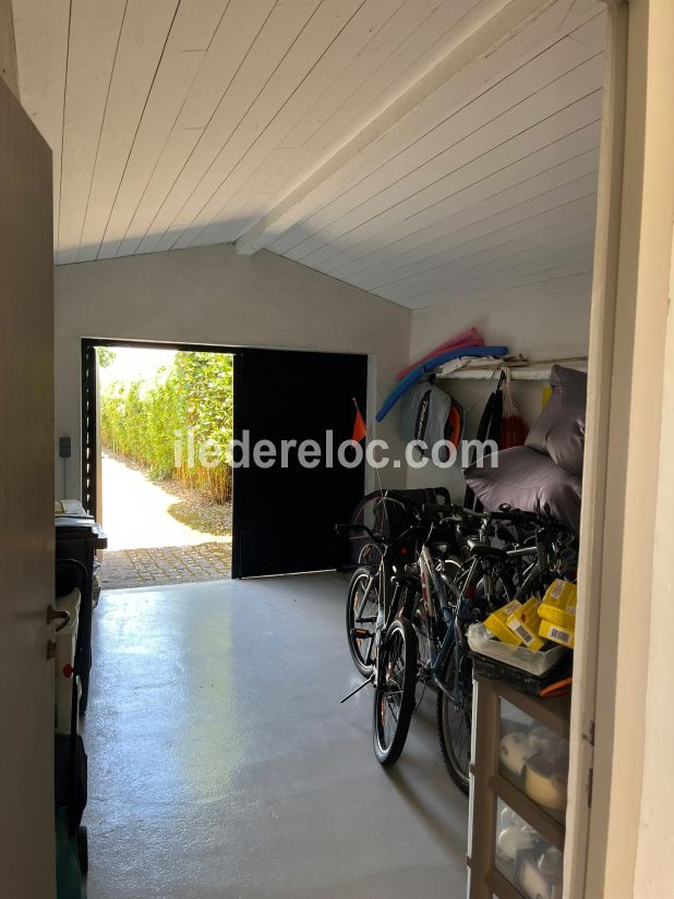 Photo 13 : NC d'une maison situ&eacute;e &agrave; Ars en R&eacute;, &icirc;le de R&eacute;.