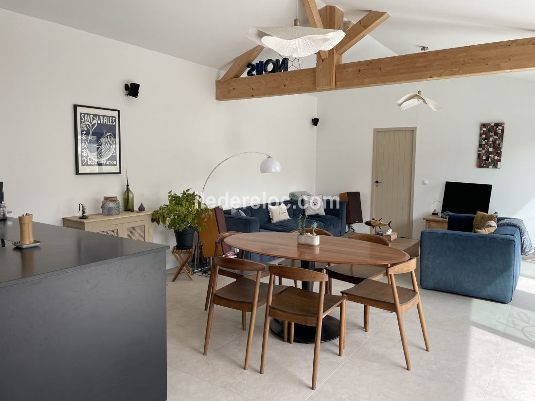 Photo 5 : NC d'une maison situ&eacute;e &agrave; Loix, &icirc;le de R&eacute;.