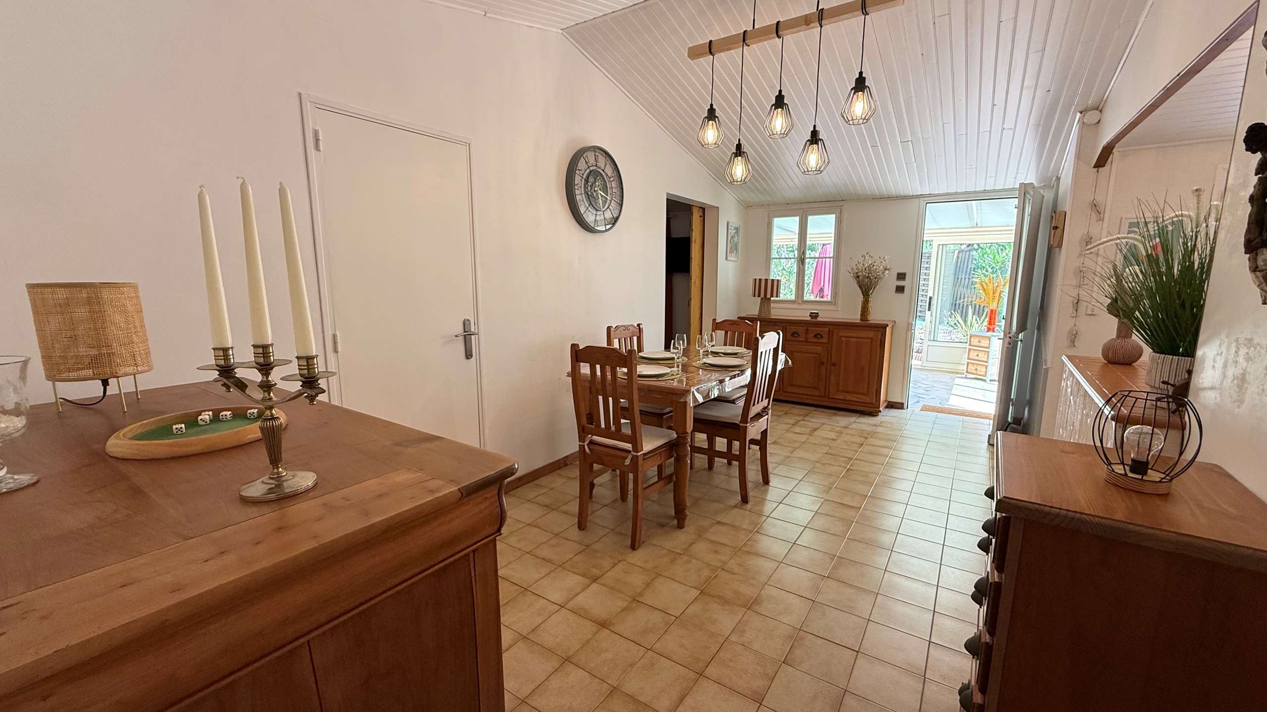 Photo 7 :  d'une maison situ&eacute;e &agrave; La Couarde-sur-mer, &icirc;le de R&eacute;.