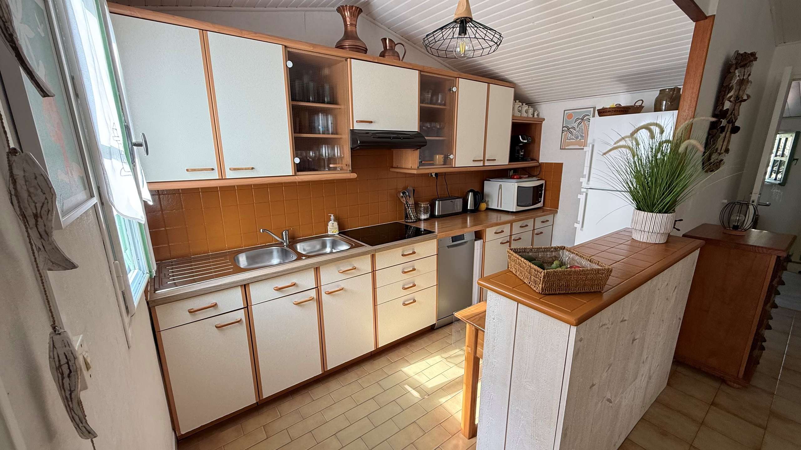 Photo 8 :  d'une maison situ&eacute;e &agrave; La Couarde-sur-mer, &icirc;le de R&eacute;.