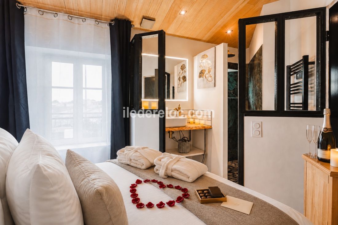Photo 17 : CHAMBRE d'une maison situ&eacute;e &agrave; Rivedoux-Plage, &icirc;le de R&eacute;.