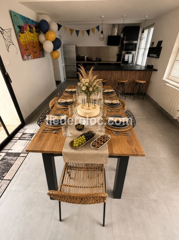 Photo 5 : CUISINE d'une maison situ&eacute;e &agrave; Rivedoux-Plage, &icirc;le de R&eacute;.