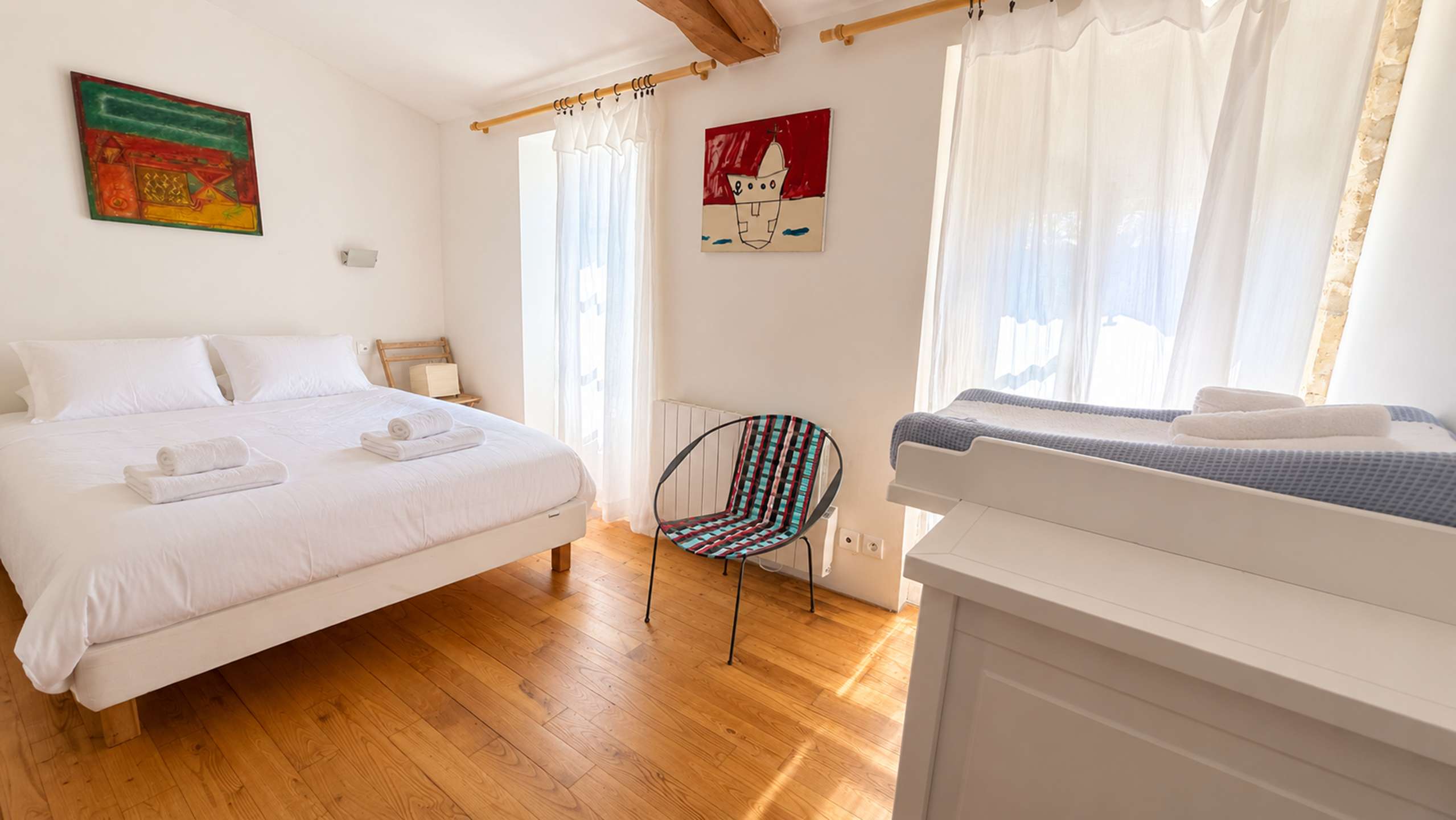 Photo 15 :  d'une maison situ&eacute;e &agrave; Ars en R&eacute;, &icirc;le de R&eacute;.