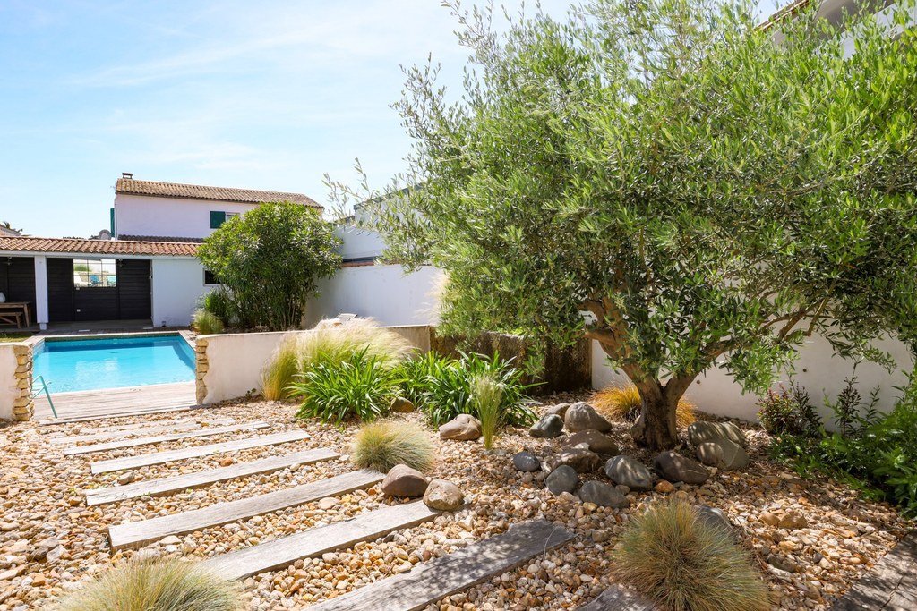 Photo 5 :  d'une maison situ&eacute;e &agrave; La Couarde-sur-mer, &icirc;le de R&eacute;.