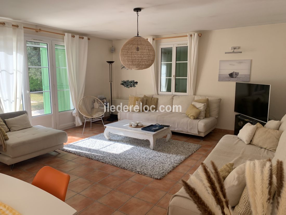 Photo 14 : NC d'une maison situ&eacute;e &agrave; Ars en R&eacute;, &icirc;le de R&eacute;.
