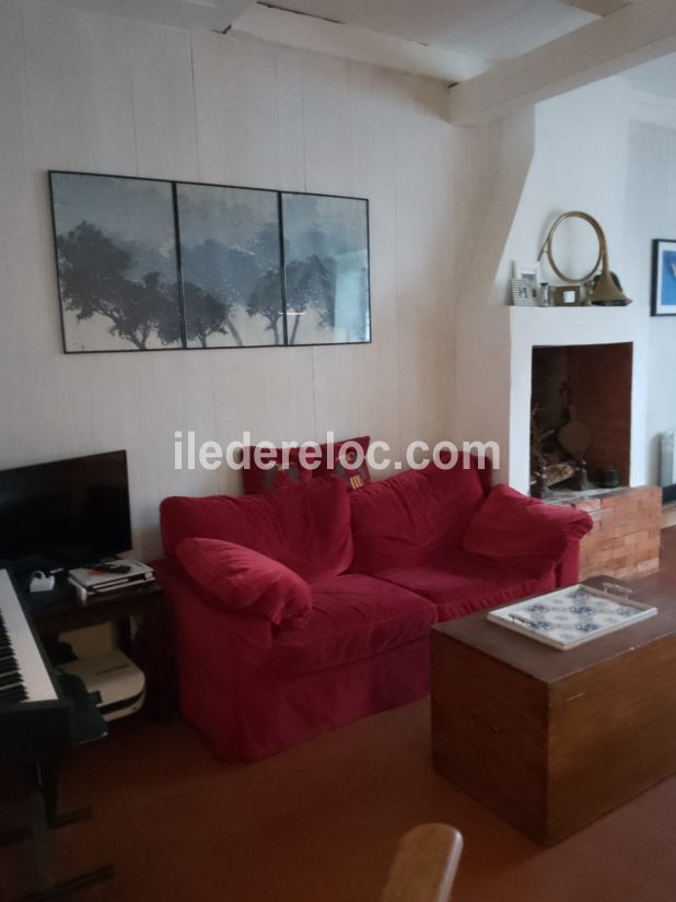 Photo 7 : SEJOUR d'une maison situ&eacute;e &agrave; Loix, &icirc;le de R&eacute;.