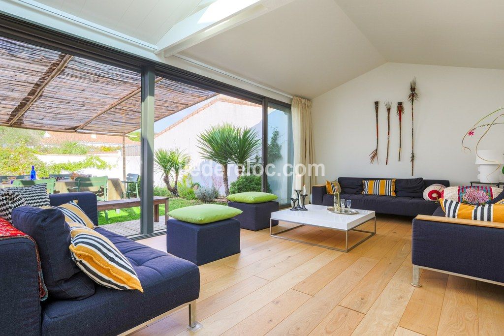 Photo 9 : NC d'une maison situ&eacute;e &agrave; Sainte-Marie-de-R&eacute;, &icirc;le de R&eacute;.