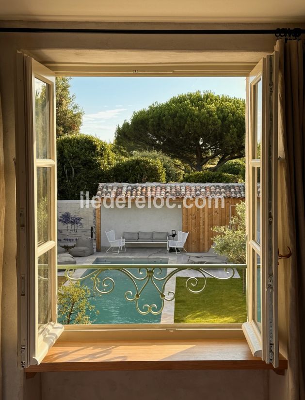 Photo 9 : NC d'une maison situ&eacute;e &agrave; Ars en R&eacute;, &icirc;le de R&eacute;.
